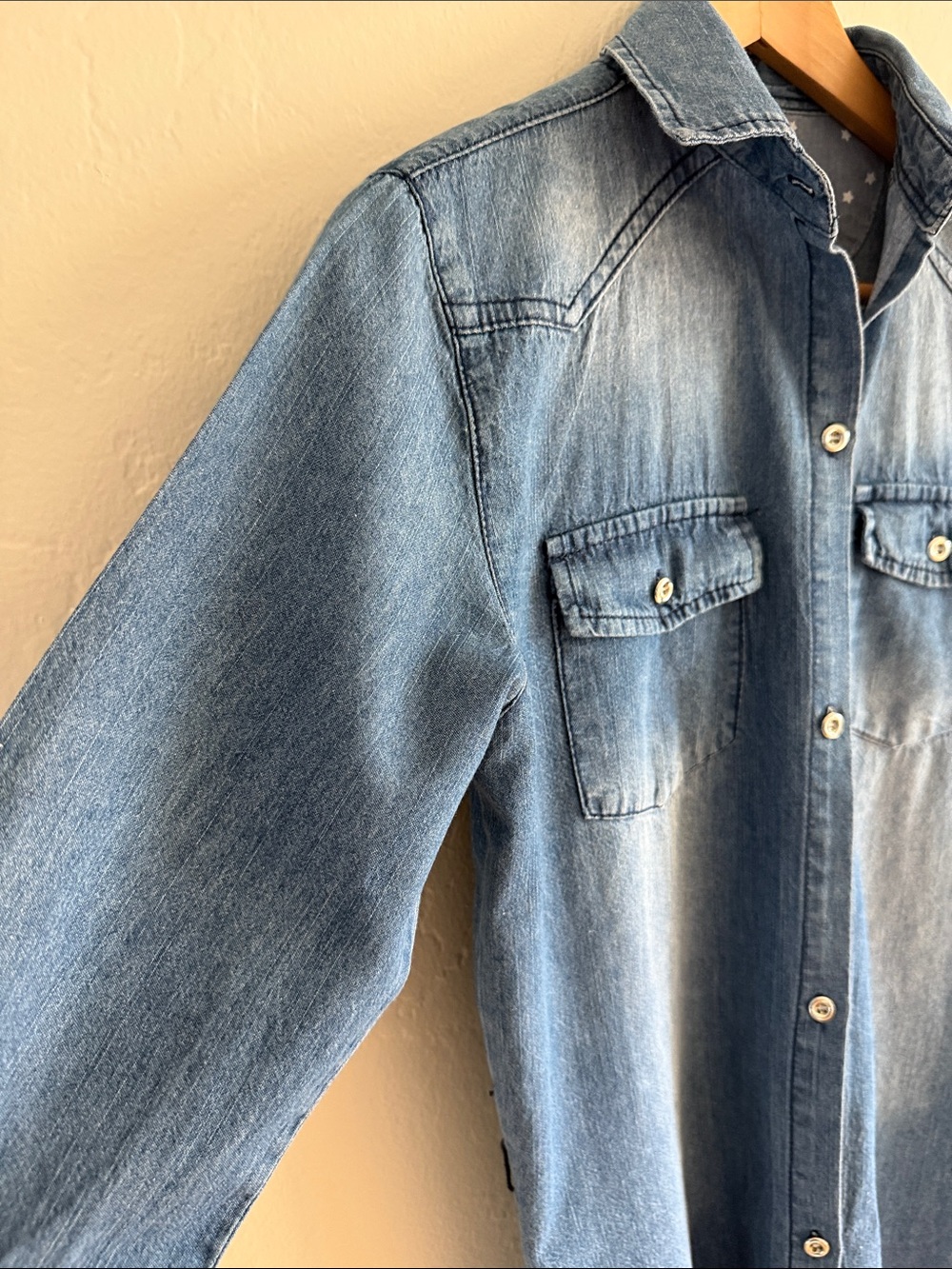 7 For All Mankind Light Blue Denim Button-Down Mini Dress - Picture 4 of 14